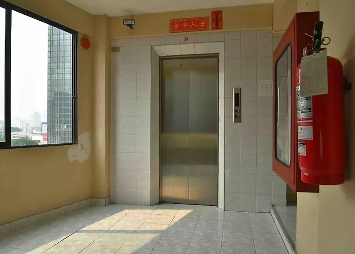 Apartment Petch Tower Ekamai Budget Serviced Bangkok
