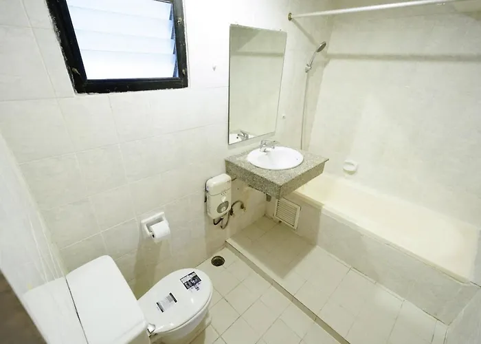 Petch Tower Ekamai Budget Serviced Apartment *