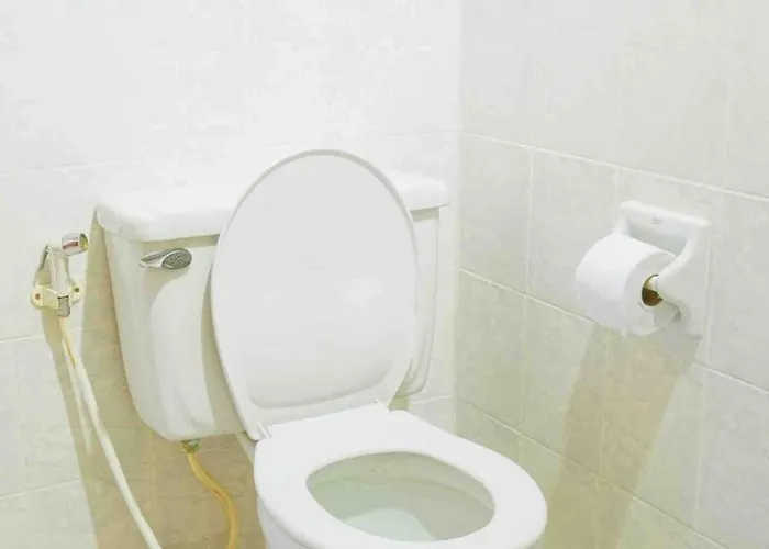 Petch Tower Ekamai Budget Serviced *