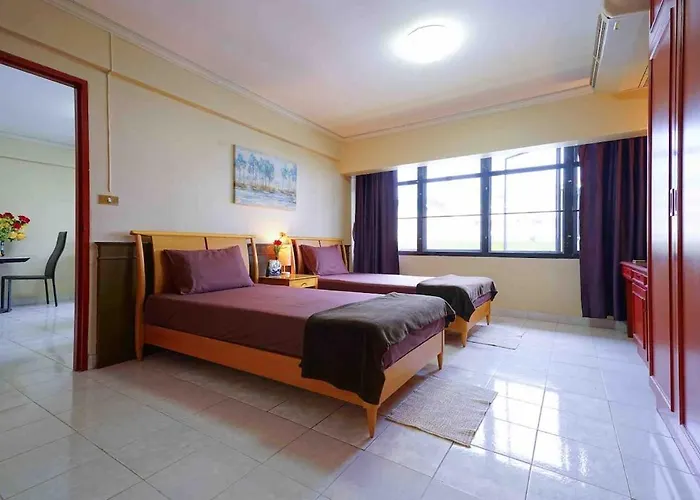 Petch Tower Ekamai Budget Serviced Apartment *